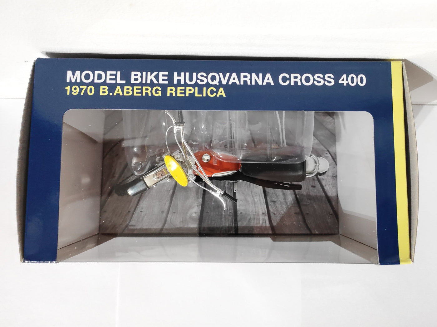 Kengfai 1:12 Husqvarna Cross 400 B. Aberg 1970 Toy Model