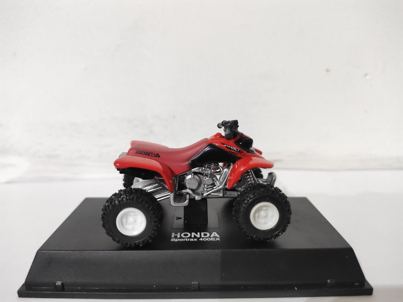 New Ray Toys 1:32 Honda Sport Trax