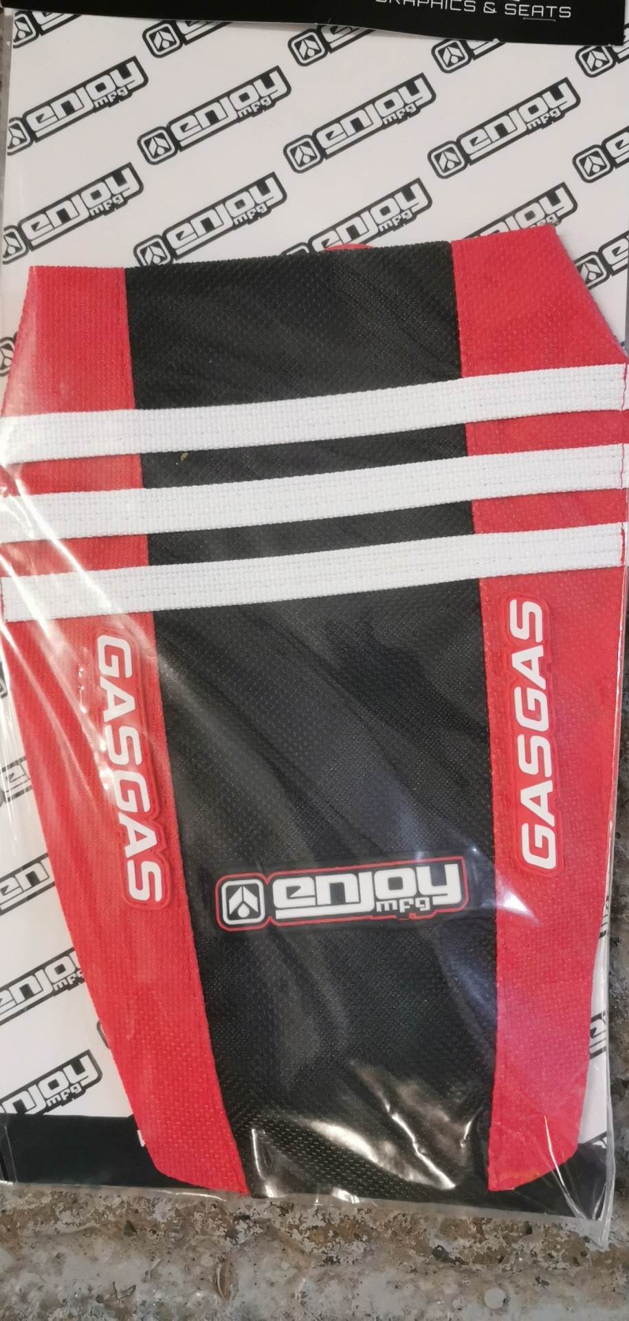 Enjoy Manufacturing Gas Gas seat cover MC 85 2021 - 2023 Ribbed Logo, Red / Black TLD